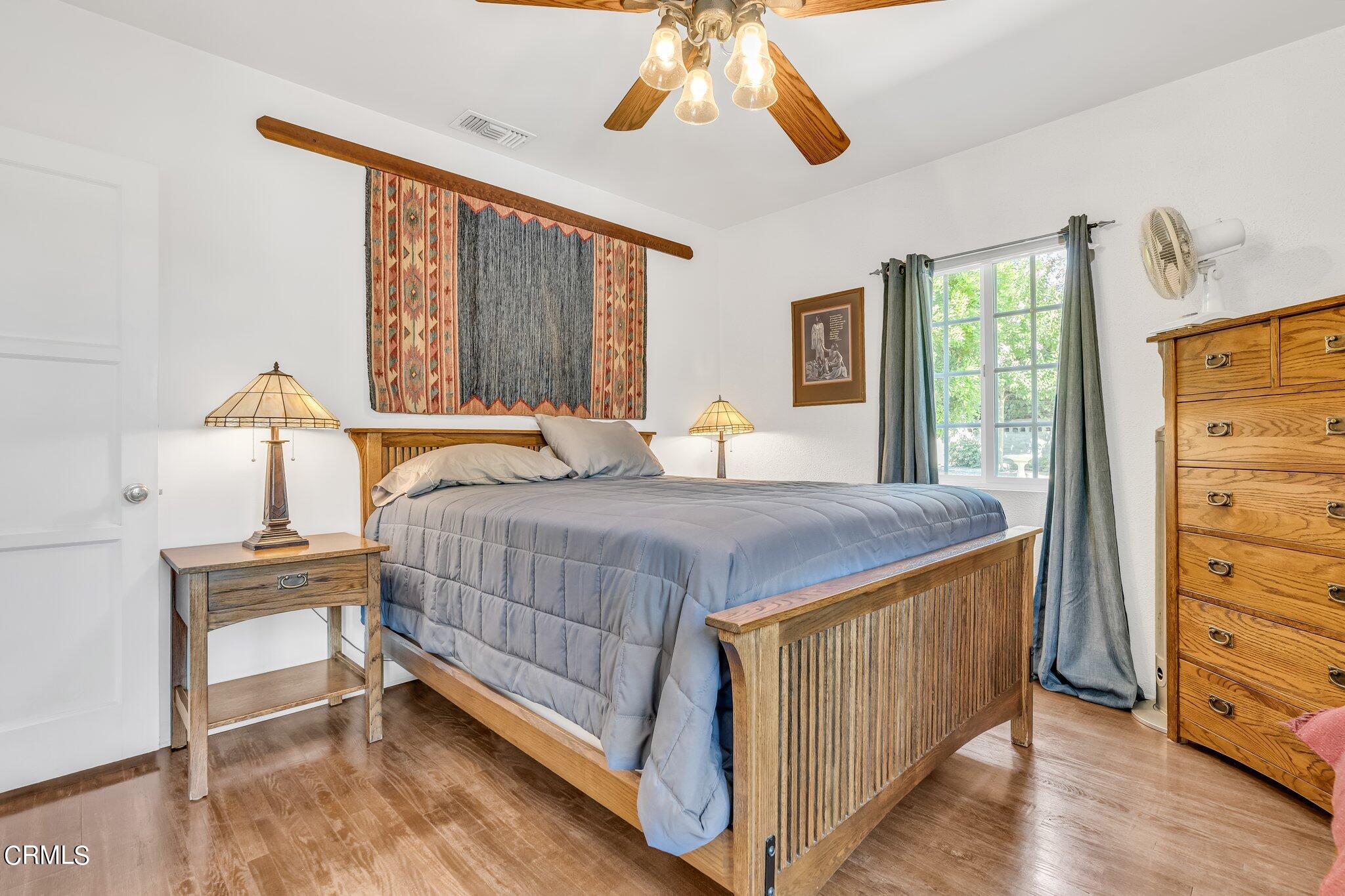 4632 Pennsylvania Avenue La Crescenta, CA 91214 - Photo 19 of 41 a bedroom with a bed and a dresser