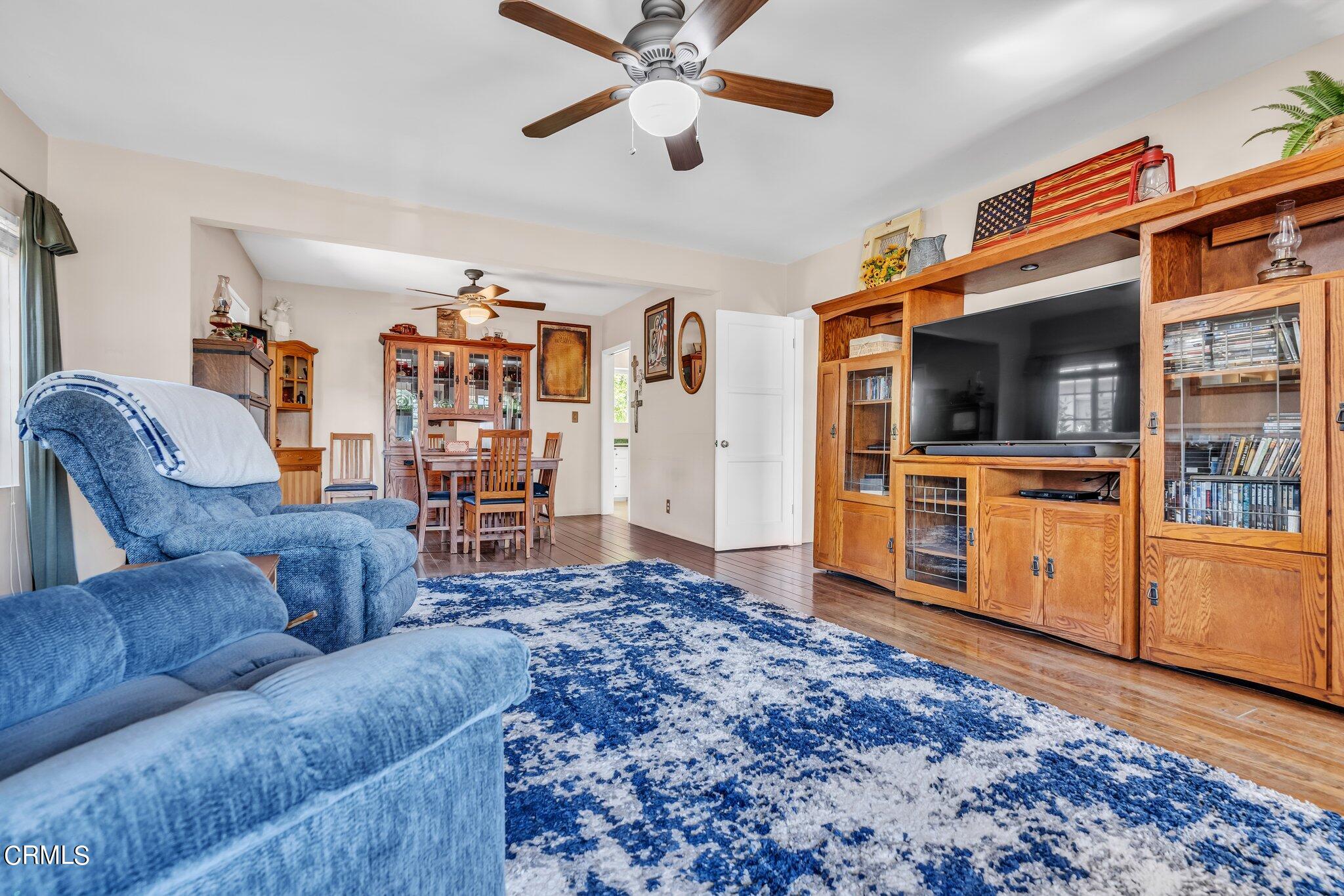 4632 Pennsylvania Avenue La Crescenta, CA 91214 - Photo 6 of 41 a living room with furniture and a flat screen tv