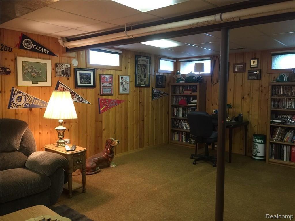 5773 Crandall Road Howell, MI 48855 - Photo 18 of 20