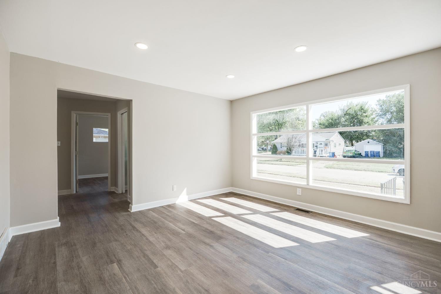395 Dundee Circle Riverside, OH 45431 - Photo 10 of 46 Gallery Image 10