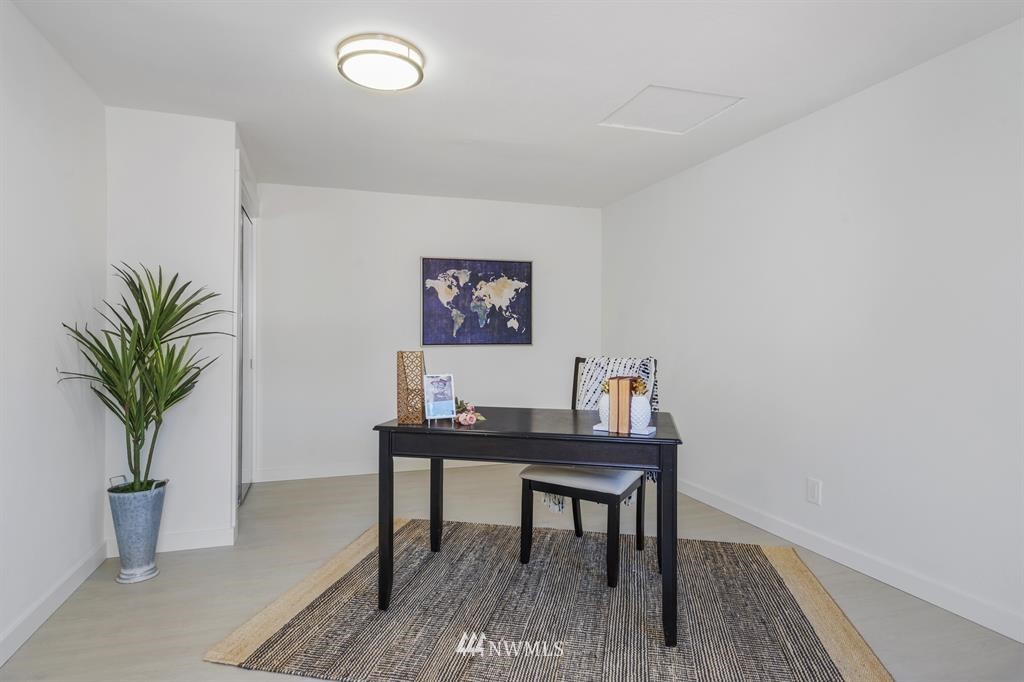 3920 Southeast 11th Street Renton, WA 98058 - Photo 18 of 23 Gallery Image 18
