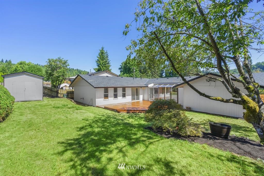 3920 Southeast 11th Street Renton, WA 98058 - Photo 21 of 23 Gallery Image 21