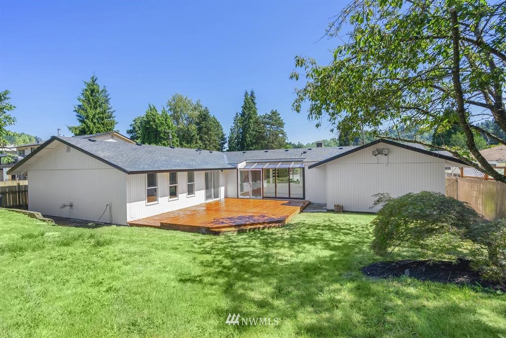 3920 Southeast 11th Street Renton, WA 98058 - Photo 22 of 23 Gallery Image 22