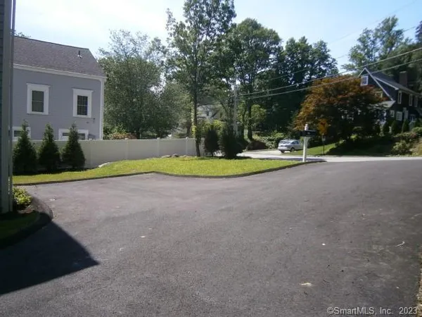 $9,500 | 70 Seminary Street, Unit 1, New Canaan, CT 06840