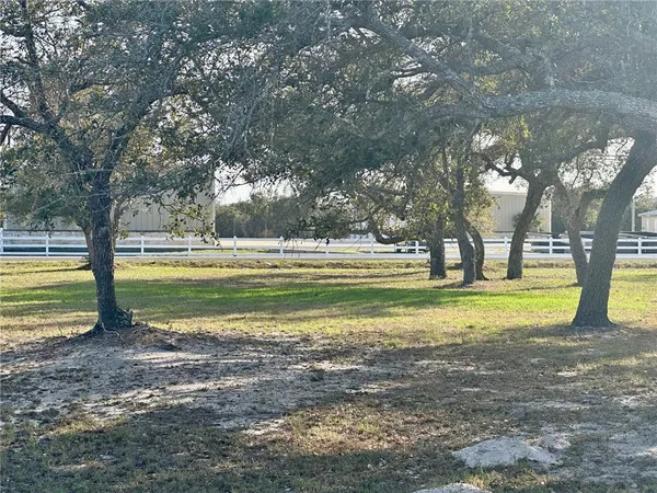 $1,350,000 | 1522-1524 16th Street, Rockport, TX 78382