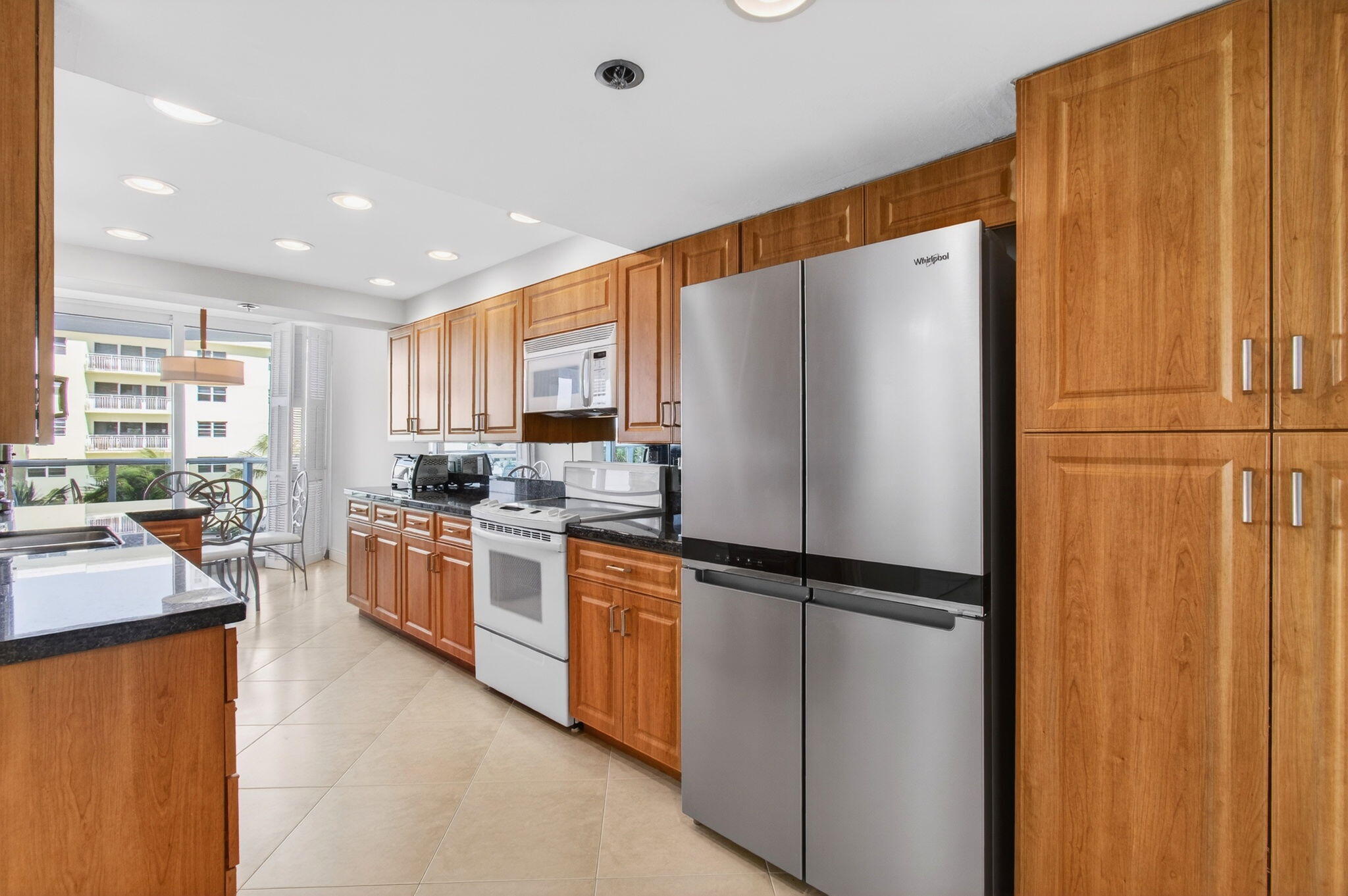 350 South Ocean Boulevard, Unit 3C Boca Raton, FL 33432 - Photo 17 of 109 Large Pantry