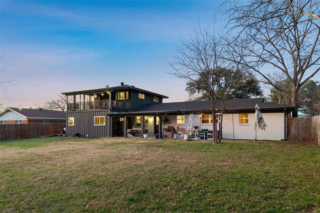 6201 South Ridge Road Fort Worth, TX 76135 - Photo 3 of 31