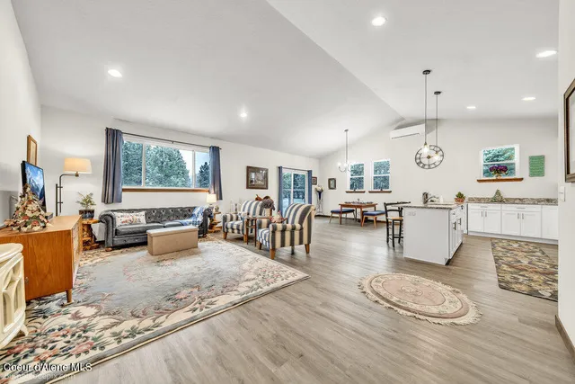 $625,000 | 39 James Way, Oldtown, ID 83822