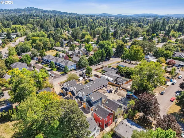 $449,000 | 9556 Southwest 91st Avenue, Unit 2, Portland, OR 97223