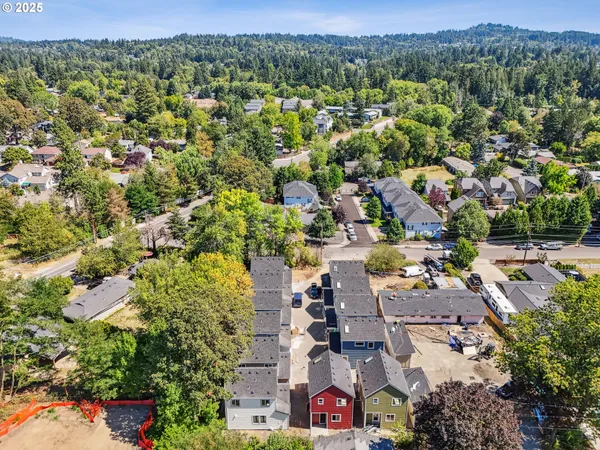 $449,000 | 9556 Southwest 91st Avenue, Unit 2, Portland, OR 97223