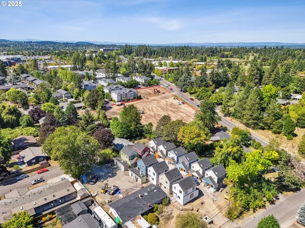 $449,000 | 9556 Southwest 91st Avenue, Unit 2, Portland, OR 97223