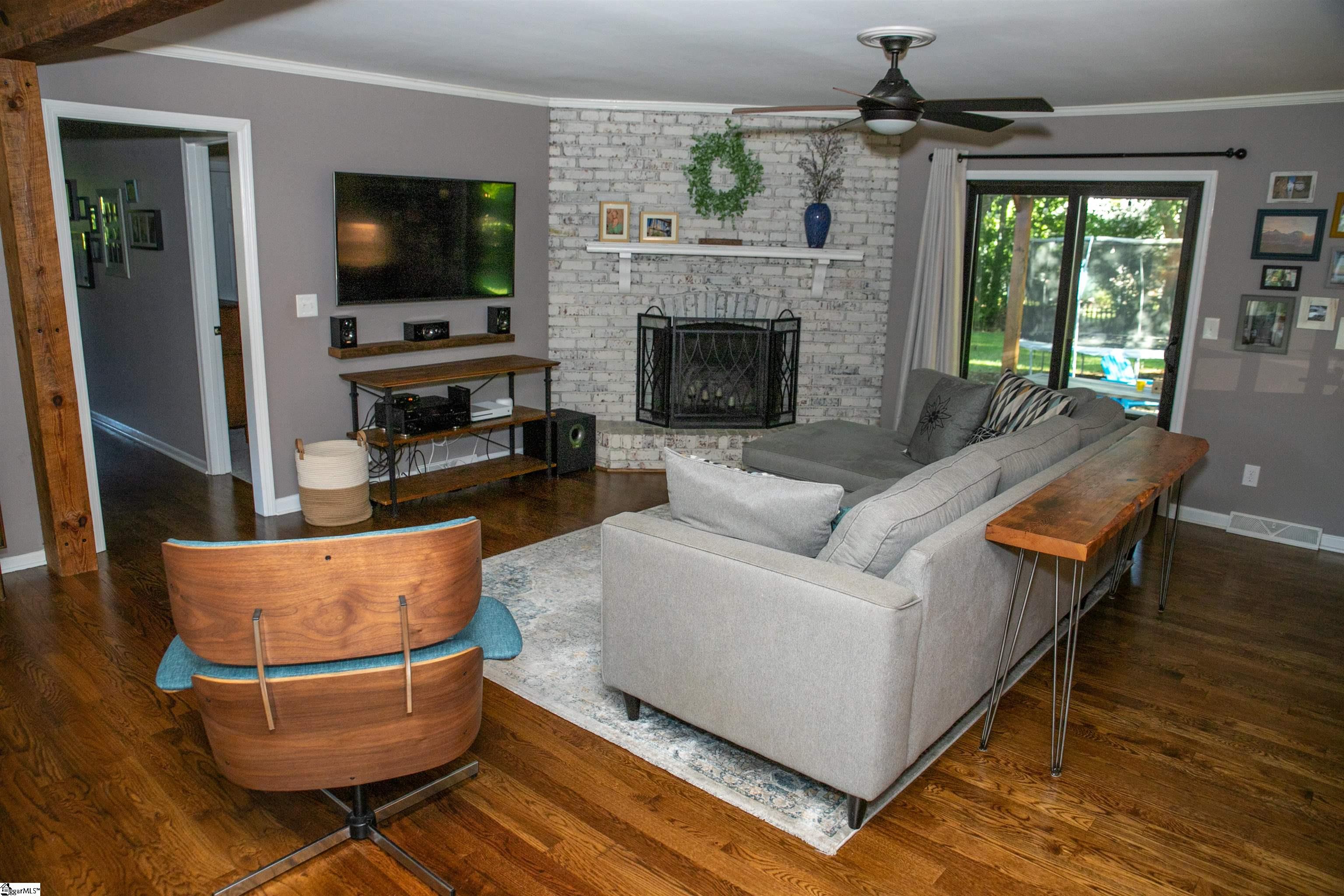 502 Windward Way Greer, SC 29650 - Photo 4 of 27 Gallery Image 4