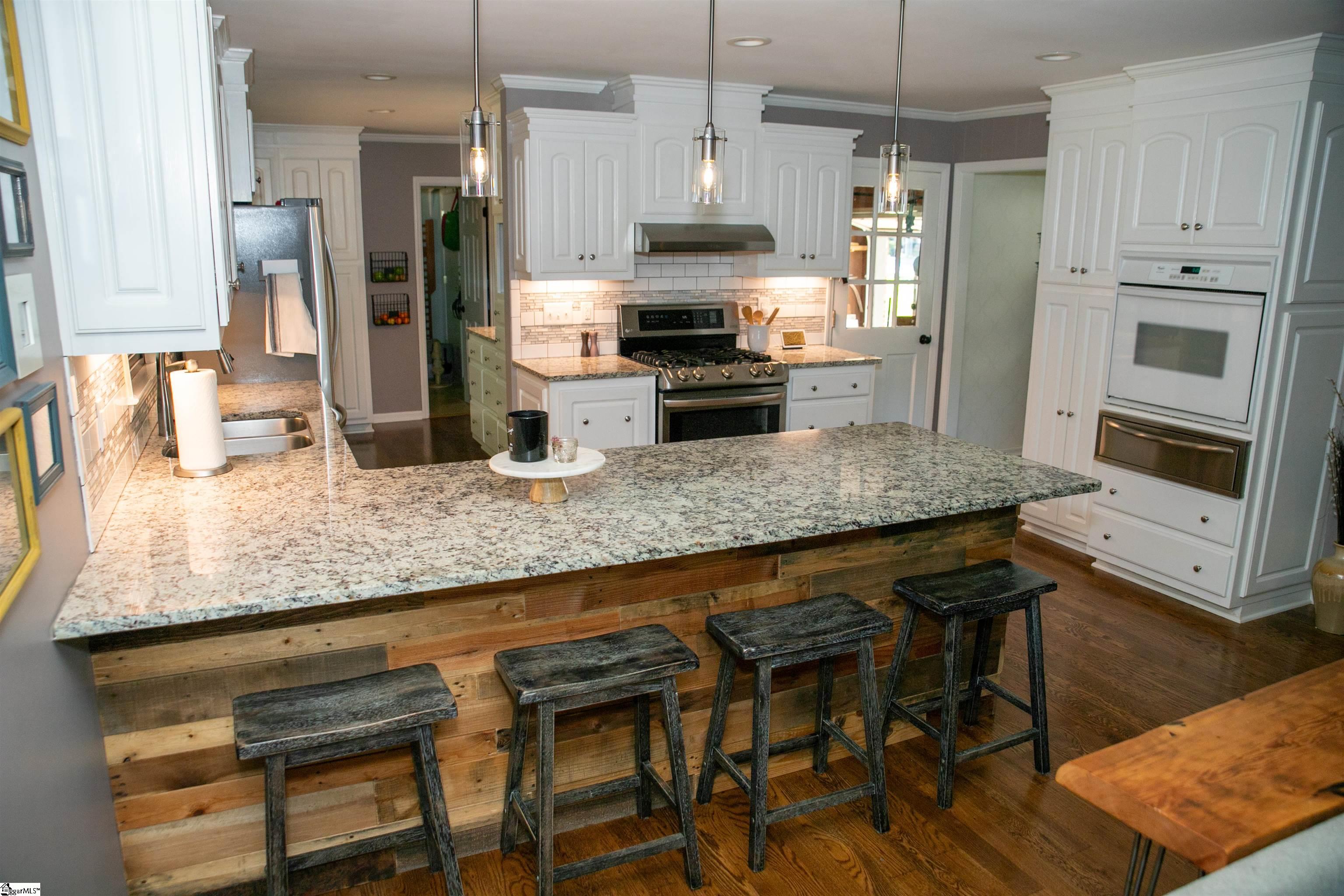 502 Windward Way Greer, SC 29650 - Photo 6 of 27 Gallery Image 6