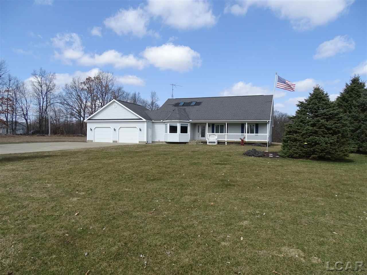 17440 Manitou Road Addison, MI 49220 - Photo 1 of 35 50008627.JPG