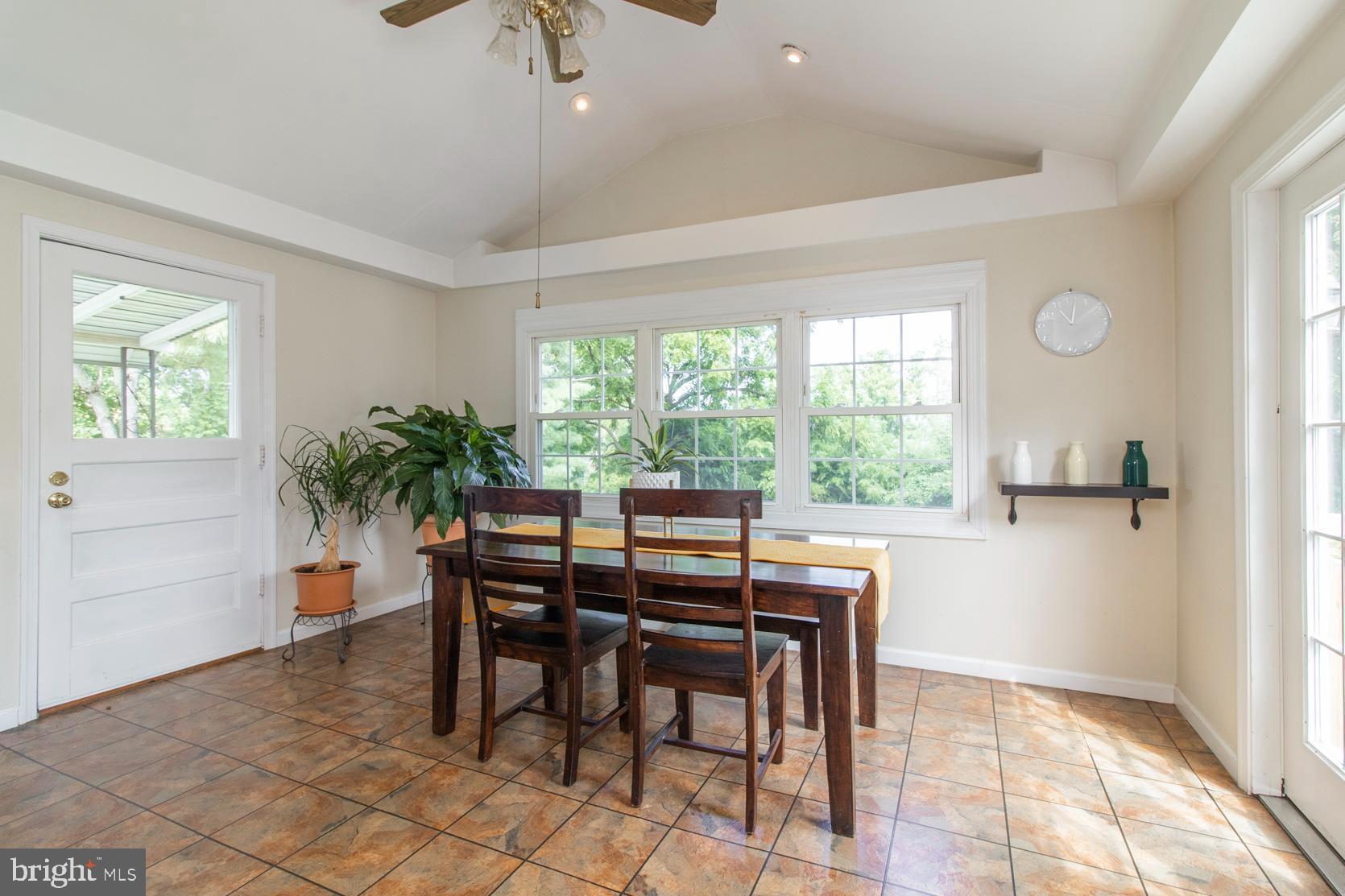 9 Fahnestock Road Malvern, PA 19355 - Photo 14 of 37