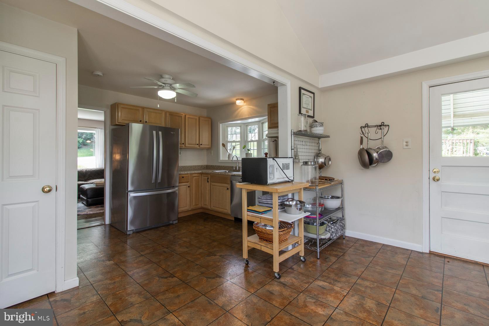 9 Fahnestock Road Malvern, PA 19355 - Photo 16 of 37