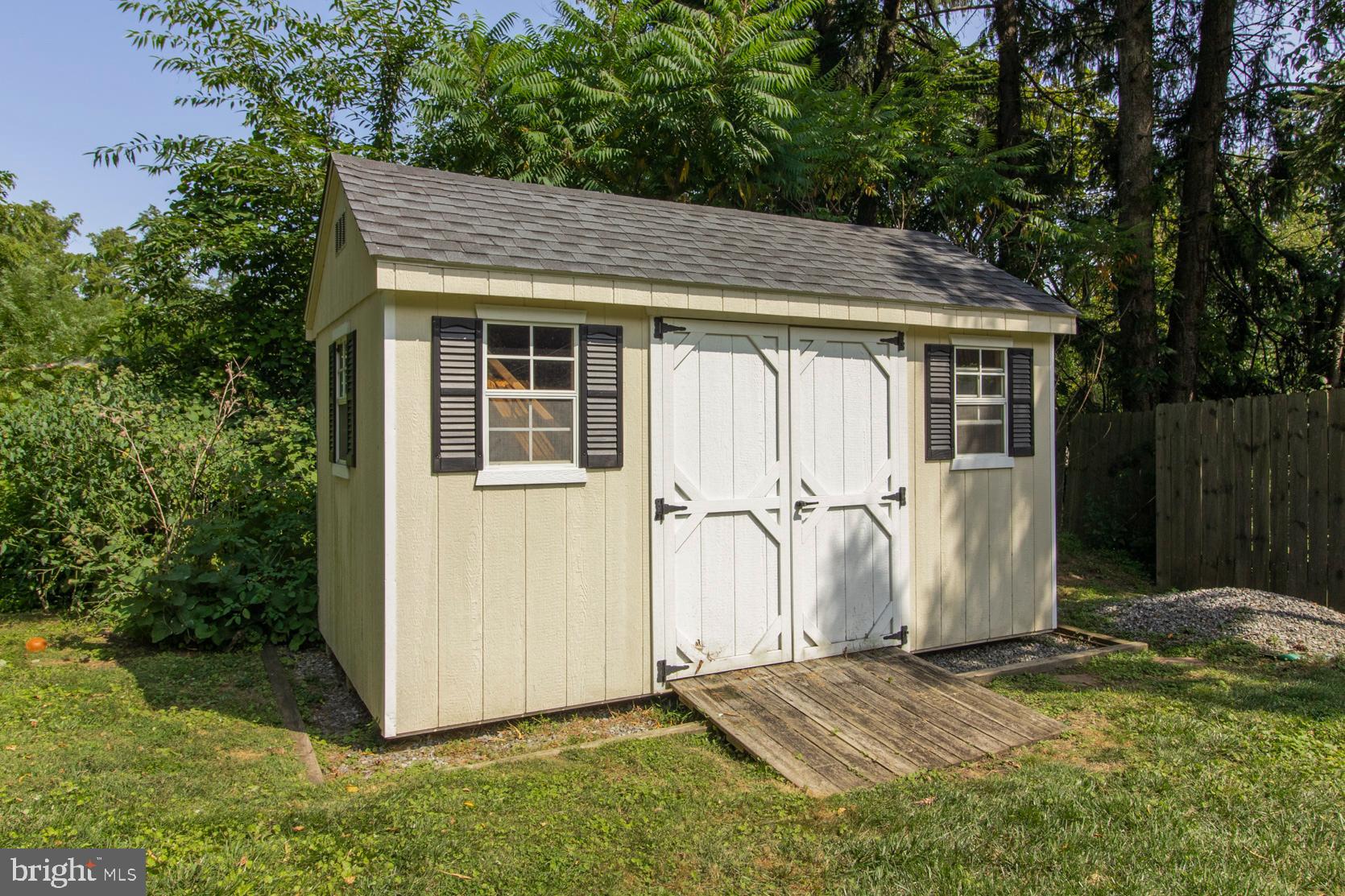 9 Fahnestock Road Malvern, PA 19355 - Photo 35 of 37