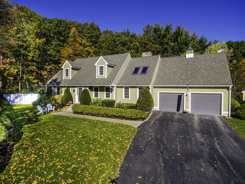 18 Paige Farm Road Amesbury, MA 01913 - Photo 1 of 28 a aerial view of a house