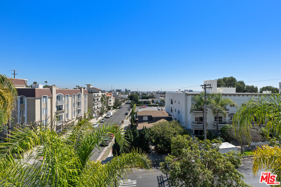 11535 Rochester Avenue, Unit 301 Los Angeles, CA 90025 - Photo 28 of 32
