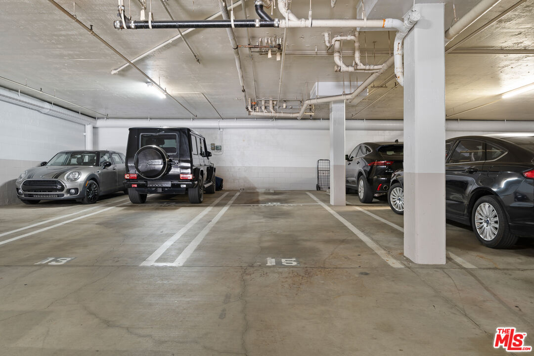 11535 Rochester Avenue, Unit 301 Los Angeles, CA 90025 - Photo 32 of 32