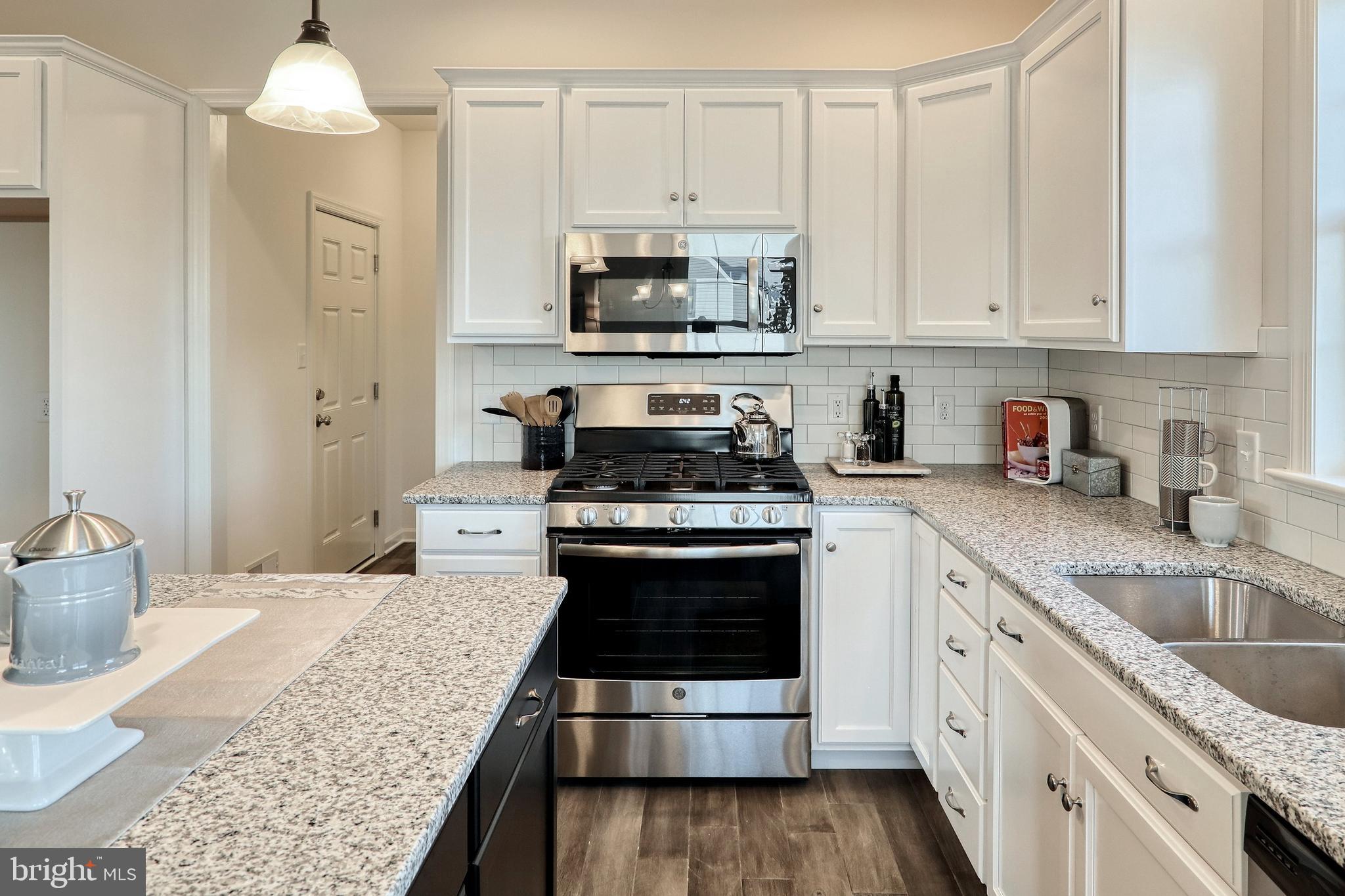 7052 Beaver Spring Road Harrisburg, PA 17111 - Photo 16 of 43 Gallery Image 16