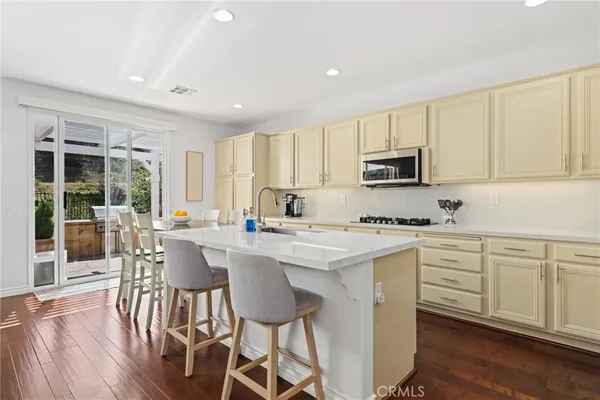 $1,079,900 | 14450 Laurel Lane, Moorpark, CA 93021