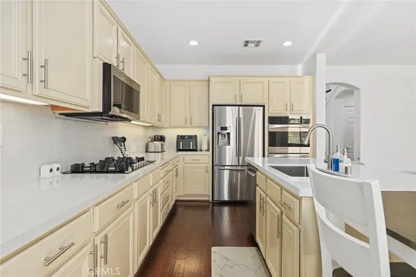 $1,079,900 | 14450 Laurel Lane, Moorpark, CA 93021
