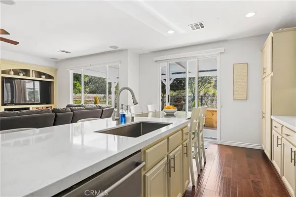 $1,079,900 | 14450 Laurel Lane, Moorpark, CA 93021