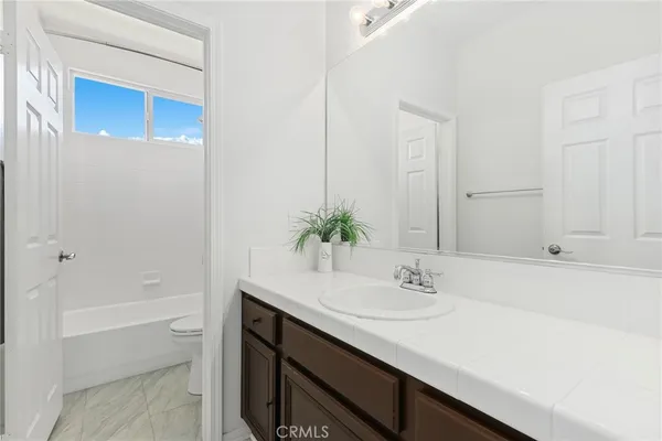 $1,079,900 | 14450 Laurel Lane, Moorpark, CA 93021