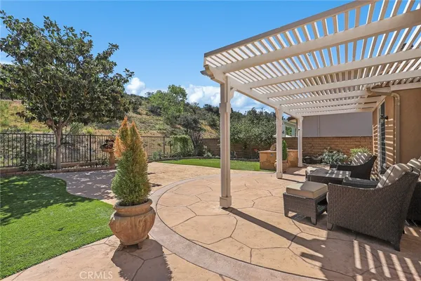 $1,079,900 | 14450 Laurel Lane, Moorpark, CA 93021