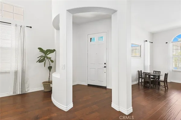 $1,079,900 | 14450 Laurel Lane, Moorpark, CA 93021