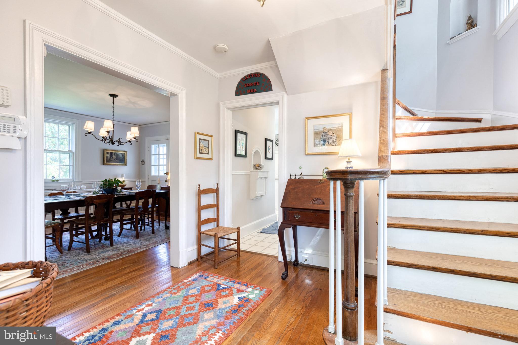 3 St Dunstans Garth Baltimore, MD 21212 - Photo 3 of 33