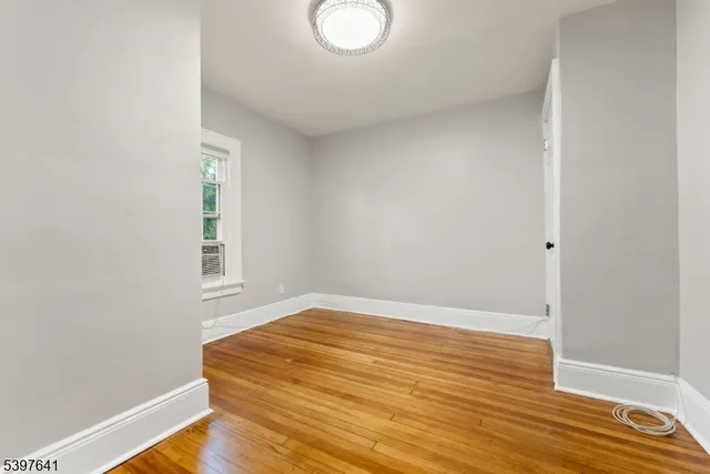 $2,750 | 482 Springfield Avenue, Unit 1, Berkeley Heights, NJ 07922