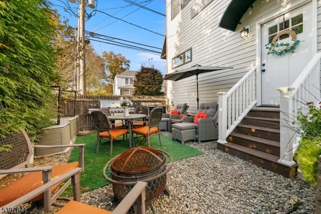 $2,950 | 482 Springfield Avenue, Unit 1, Berkeley Heights, NJ 07922