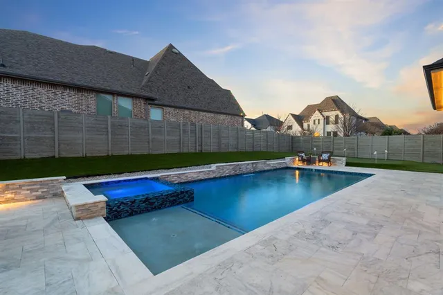 $825,000 | 1121 Treeline Drive, Argyle, TX 76226