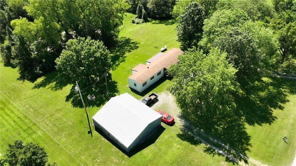 7129 Southeast Cannon Ball Road Holt, MO 64048 - Photo 2 of 29