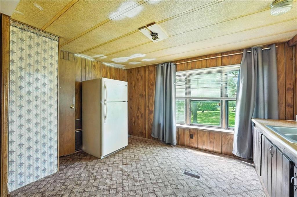 7129 Southeast Cannon Ball Road Holt, MO 64048 - Photo 10 of 29