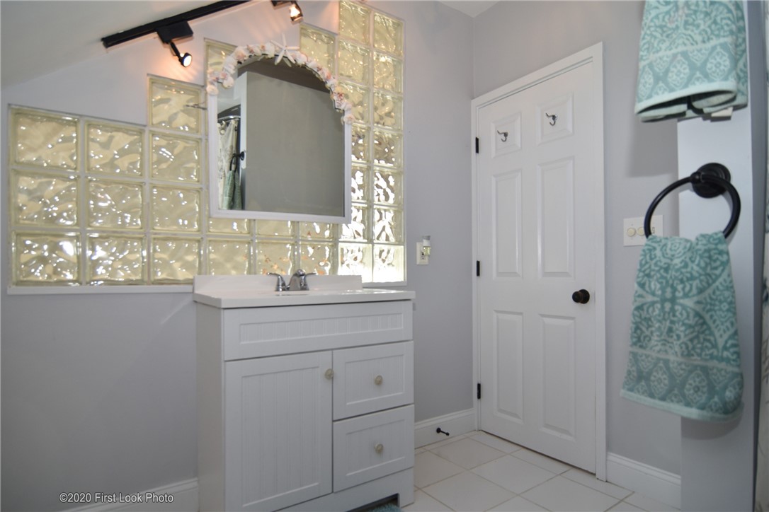 151 N Road Burrillville, RI 02859 - Photo 26 of 32
