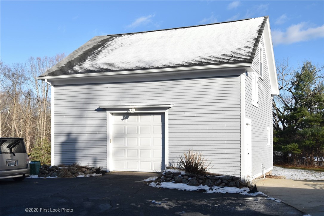 151 N Road Burrillville, RI 02859 - Photo 27 of 32