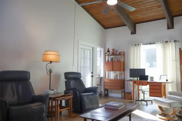 $220,000 | 11 El Recodo, Unit 11, Lakeland, FL 33813