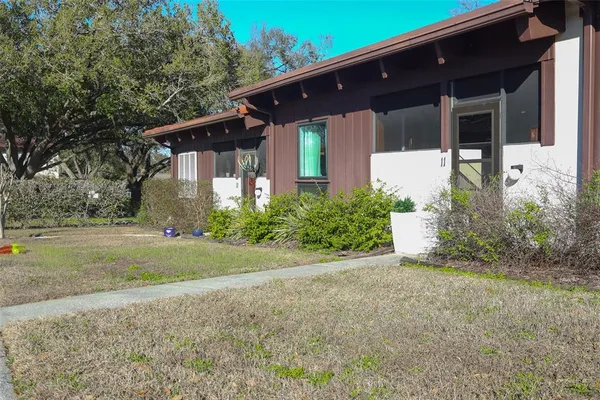 $220,000 | 11 El Recodo, Unit 11, Lakeland, FL 33813
