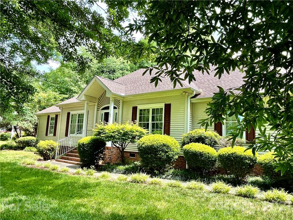 191 Foxcroft Road Rock Hill, SC 29732 - Photo 1 of 28 Gallery Image 1