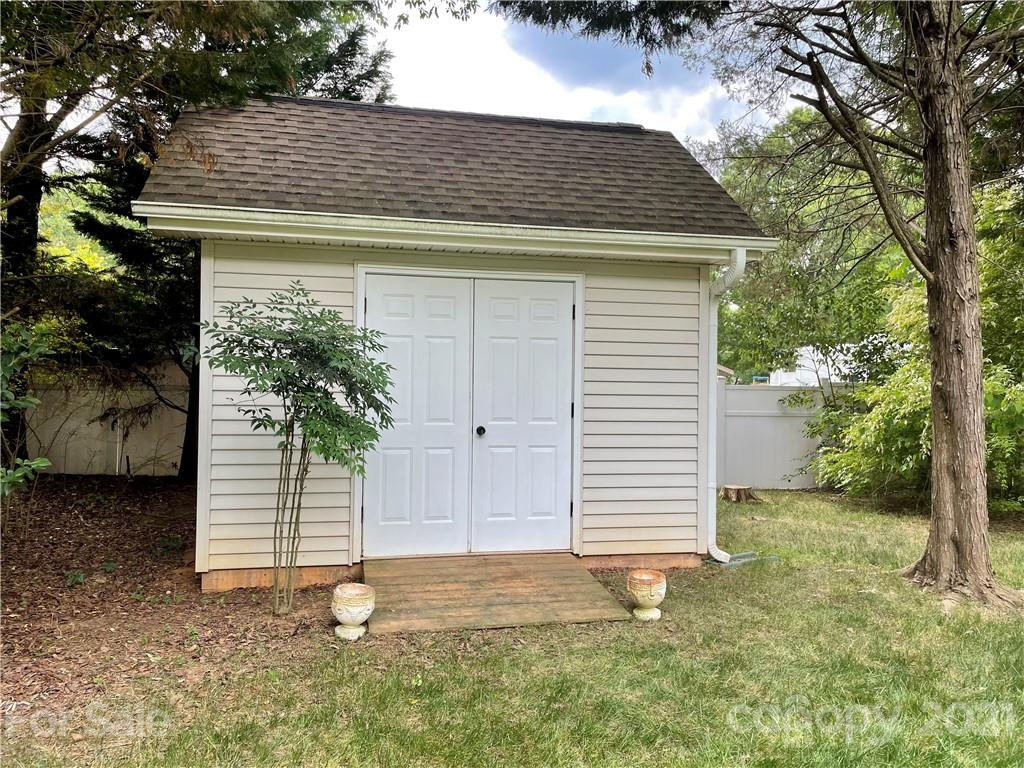 191 Foxcroft Road Rock Hill, SC 29732 - Photo 4 of 28 Gallery Image 4