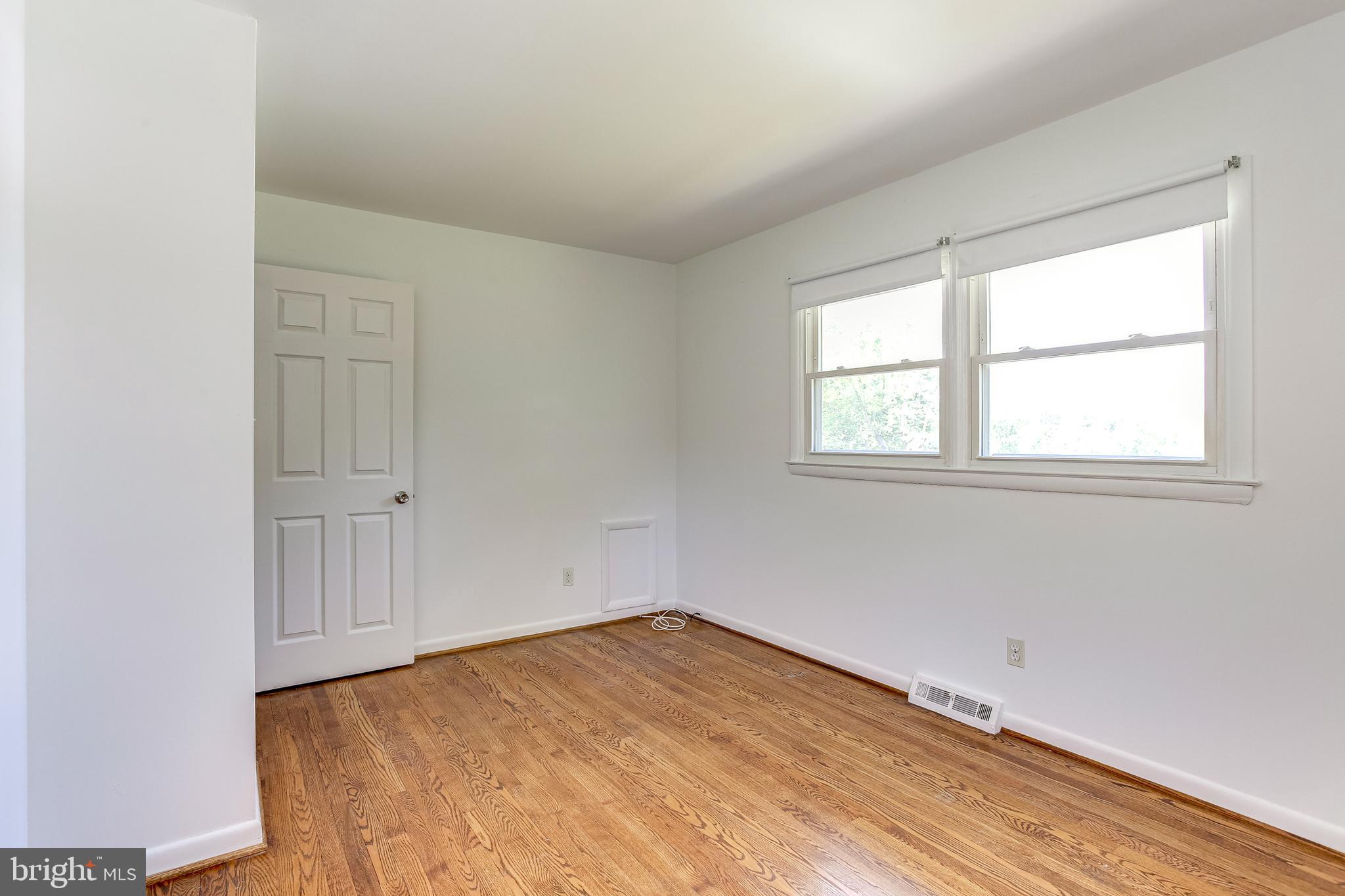 1519 Marsha Road Baltimore, MD 21227 - Photo 13 of 36 Bedroom 1