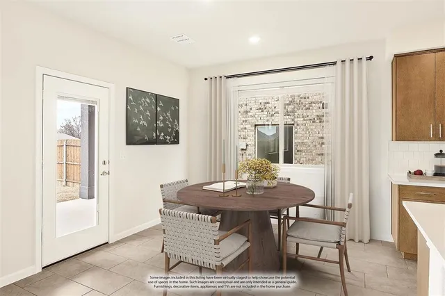 $705,834 | 2318 Legacy Oaks Lane, Bedford, TX 76021