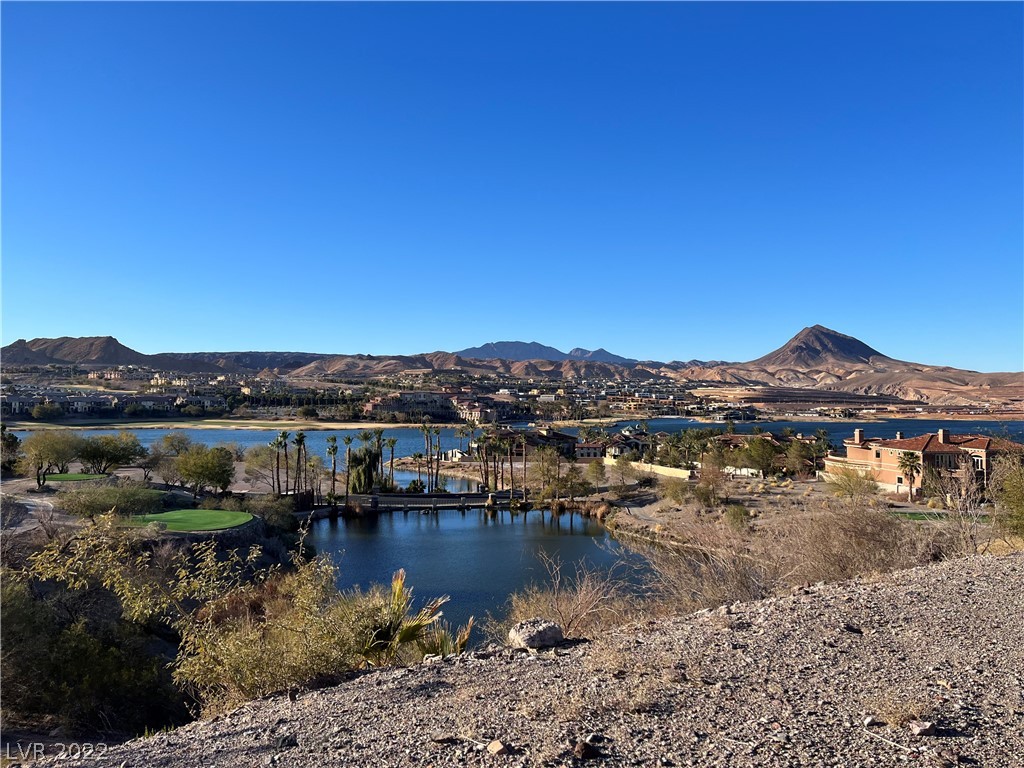 7 Rue De Chateau Place Henderson, NV 89011 - Photo 2 of 5 Lake view