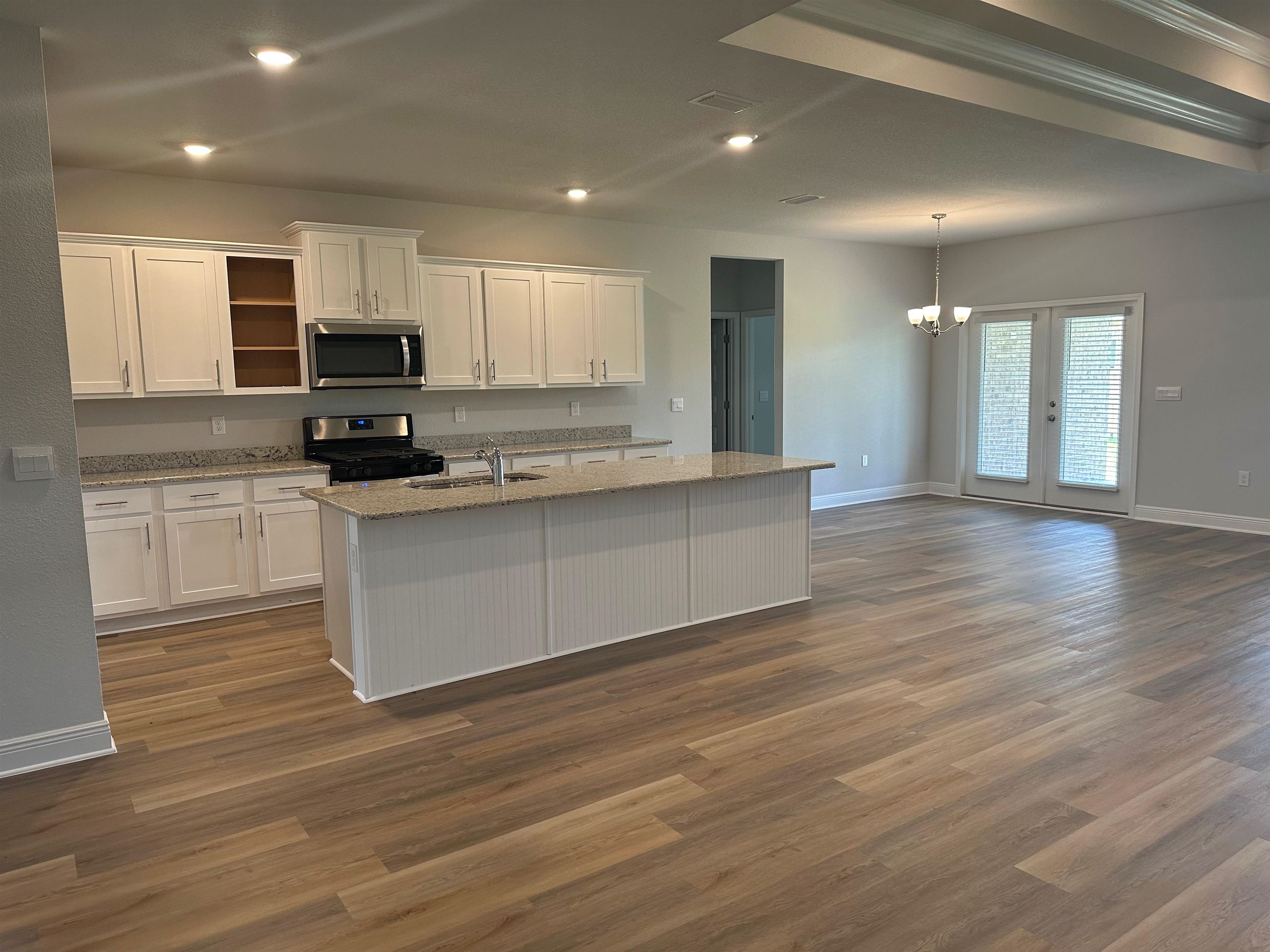 8862 Calverton Street, Unit 116 Foley, AL 36535 - Photo 3 of 21 Kitchen/breakfast nook