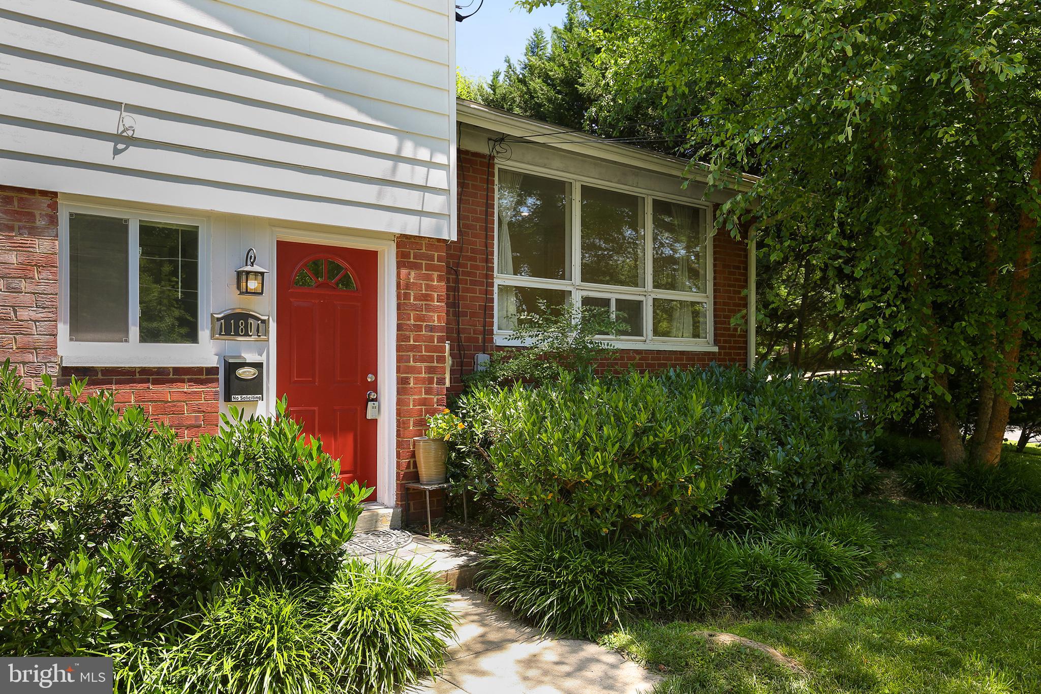 11801 Pittson Road Silver Spring, MD 20906 - Photo 4 of 35