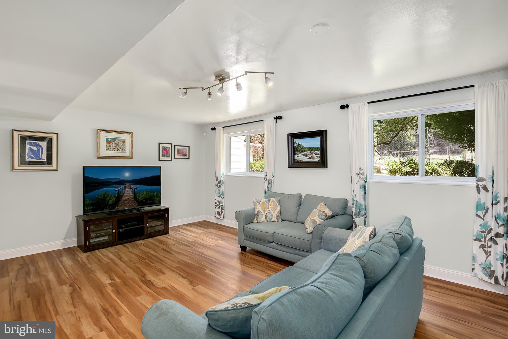 11801 Pittson Road Silver Spring, MD 20906 - Photo 7 of 35