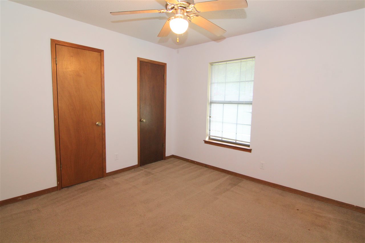 185 Ridgewood Drive Daphne, AL 36526 - Photo 17 of 21